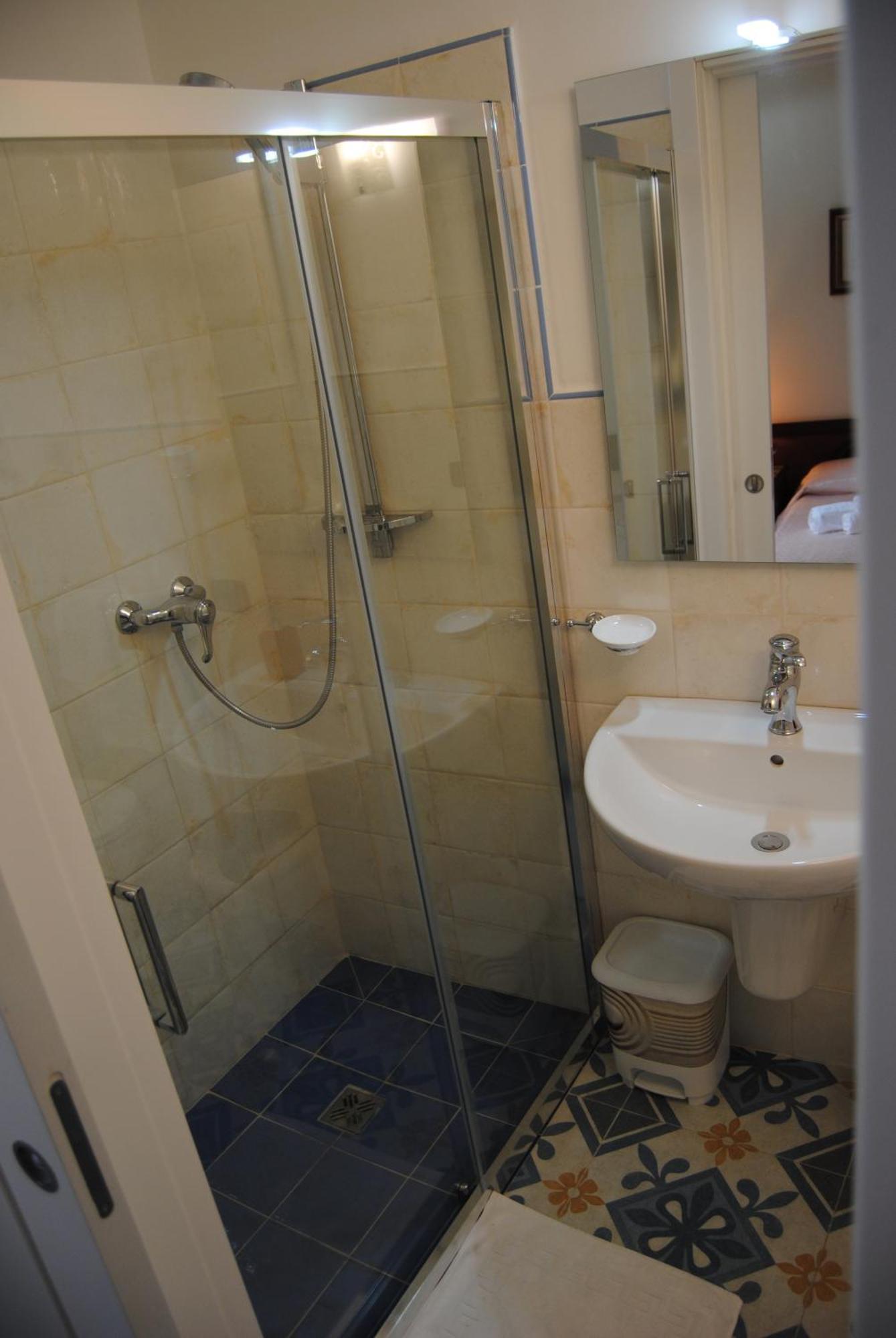 B & B Palazzo Maestro & Corte Maestro Rooms Gallipolli Rum bild