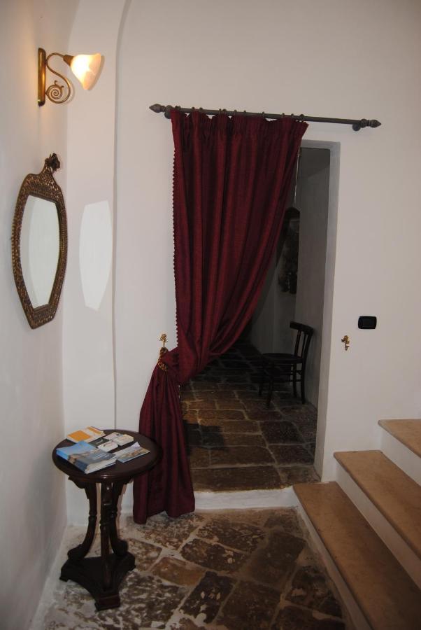 B & B Palazzo Maestro & Corte Maestro Rooms Gallipolli Exteriör bild