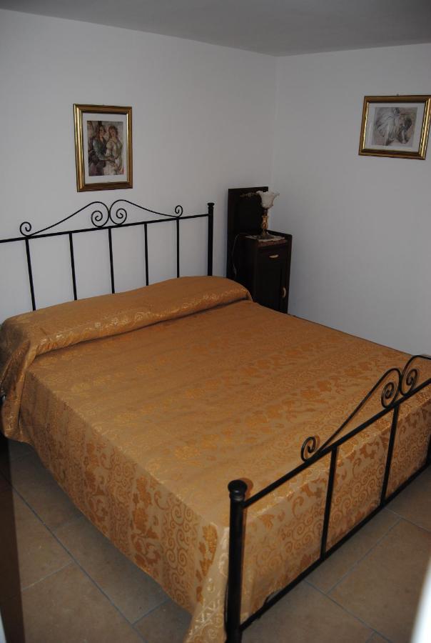 B & B Palazzo Maestro & Corte Maestro Rooms Gallipolli Exteriör bild
